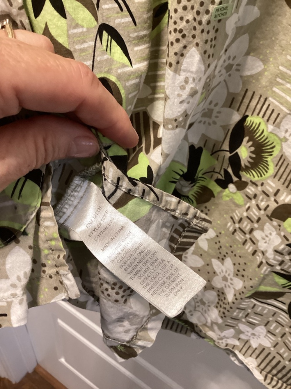 KOI V-Neck Scrub Top with Crochet Shoulders AND PLEATED BODICE. - Picture 6 of 11